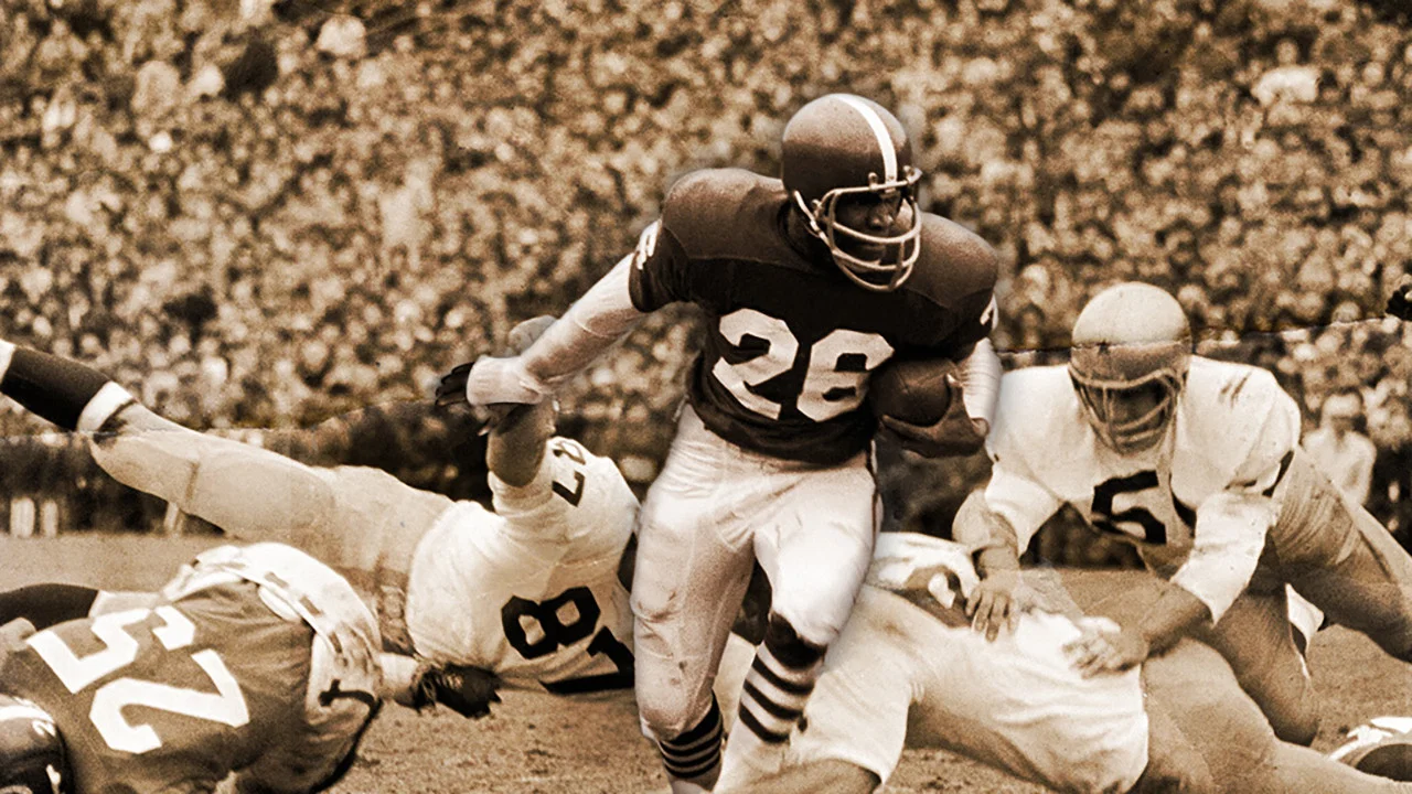 Breaking the Huddle: The Integration of College Football - 剧照