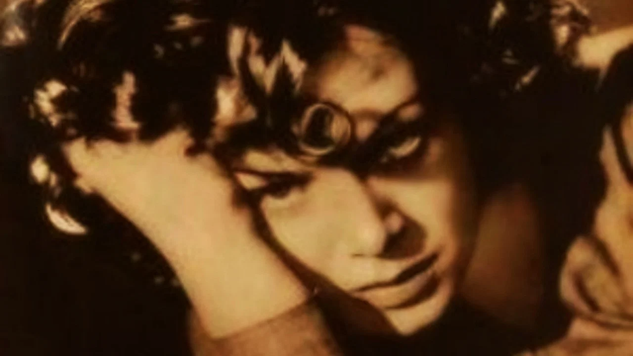 Good-Time Girl - 剧照