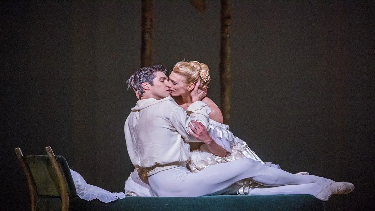 The ROH Live: The Dream / Symphonic Variations / Marguerite and Armand - 剧照