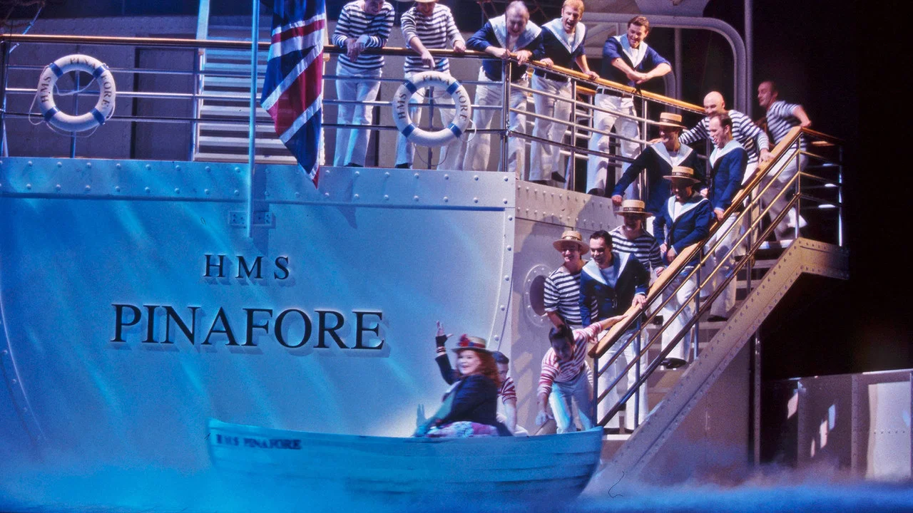 H.M.S. Pinafore & Trial by Jury - 剧照