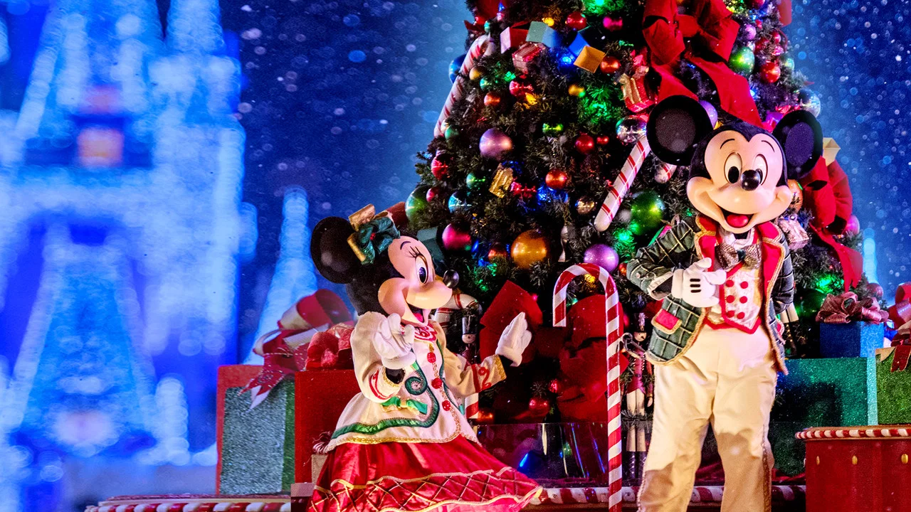 Decorating Disney: Holiday Magic - 剧照