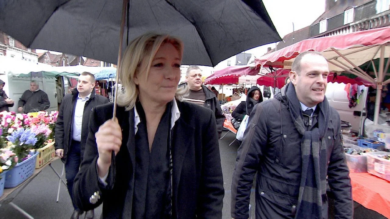 Ravis par Marine (Le Pen) - 剧照