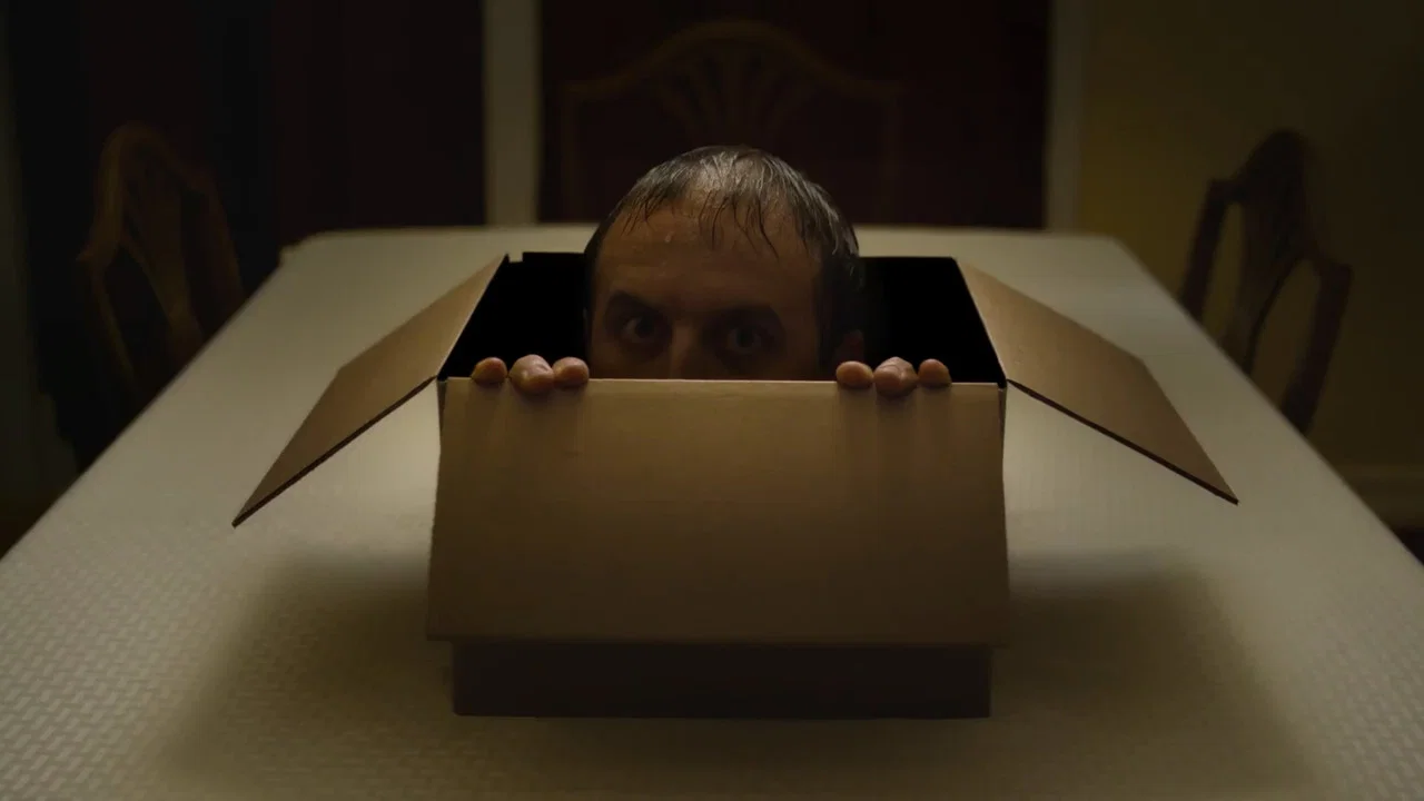 Other Side of the Box - 剧照