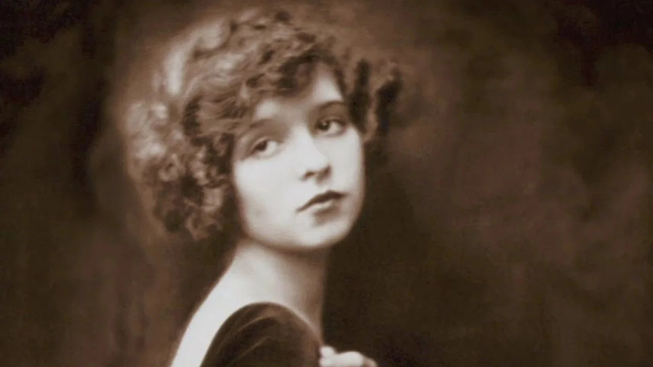 Clara Bow: Discovering the "It" Girl - 剧照