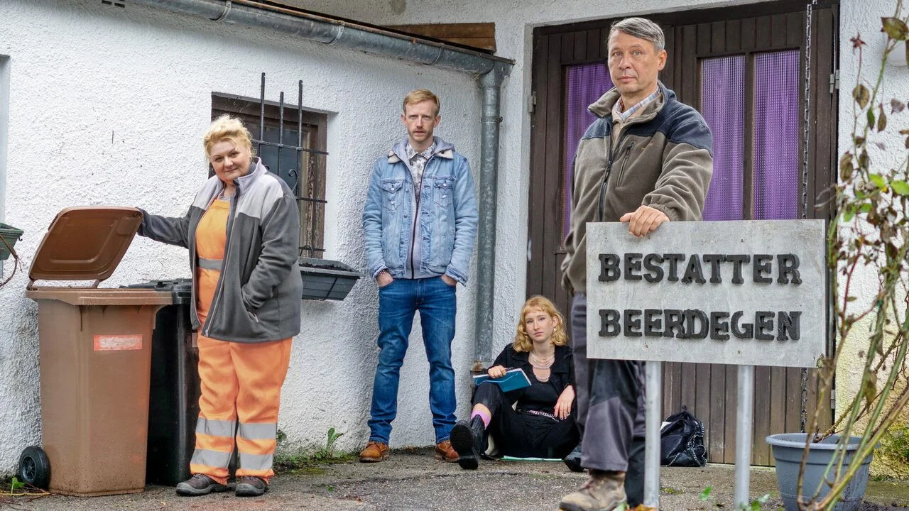 Wer gr&auml;bt den Bestatter ein? - 剧照