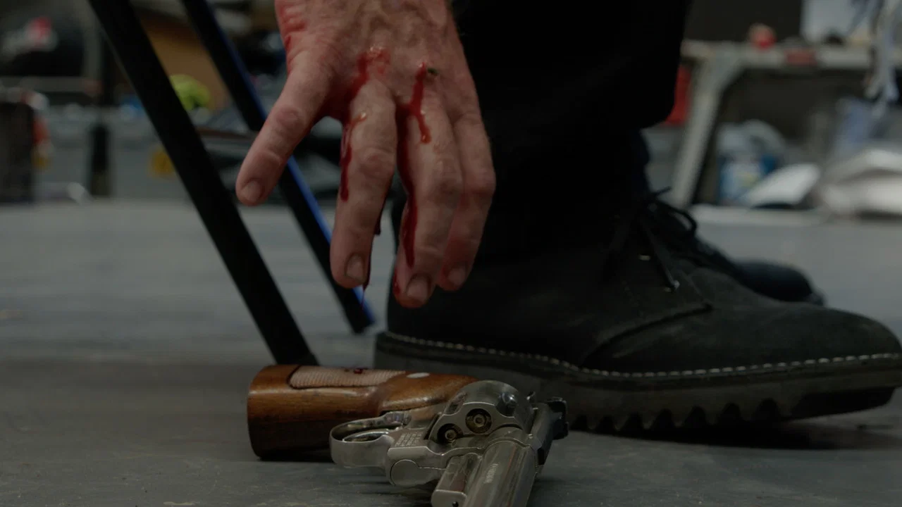 A Fistful of Glass - 剧照