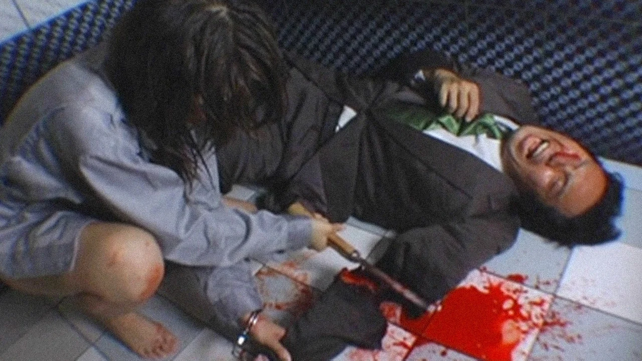 赤い手錠 死刑囚サオリ - 剧照