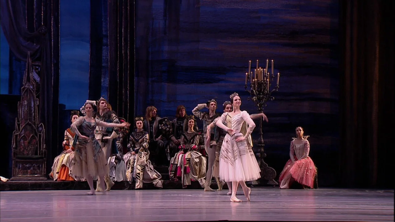 Tchaikovsky - Swan Lake (The Bolshoi Ballet Collection) - 剧照