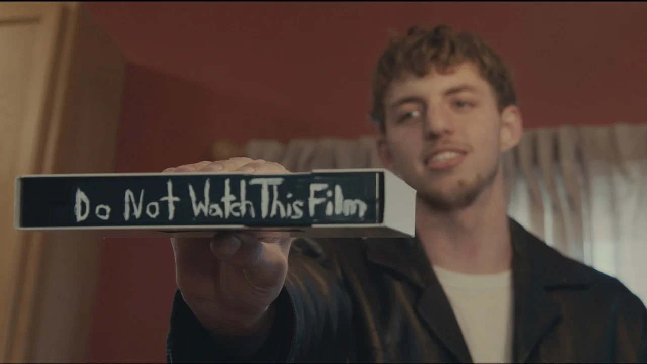 Do Not Watch This Film - 剧照