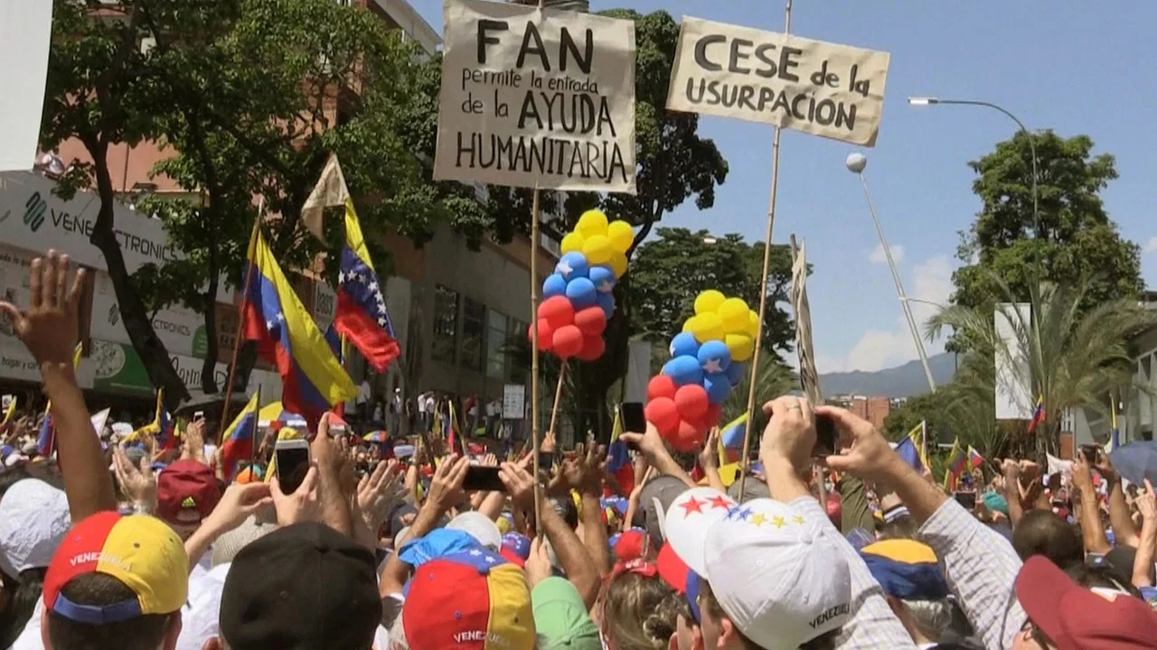 Venezuela, la maledizione del petrolio - 剧照