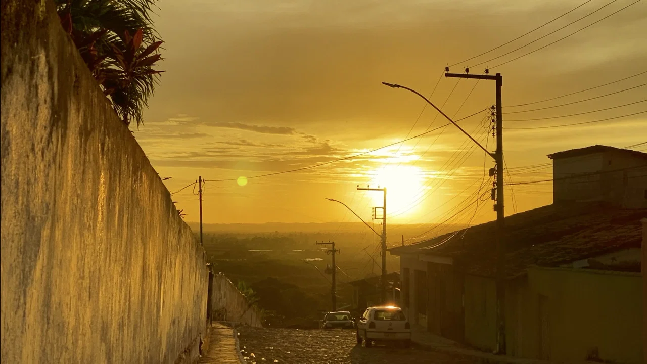 Quando o sol se p&ocirc;r, o amanh&atilde; ser&aacute; t&atilde;o incerto quanto antes - 剧照