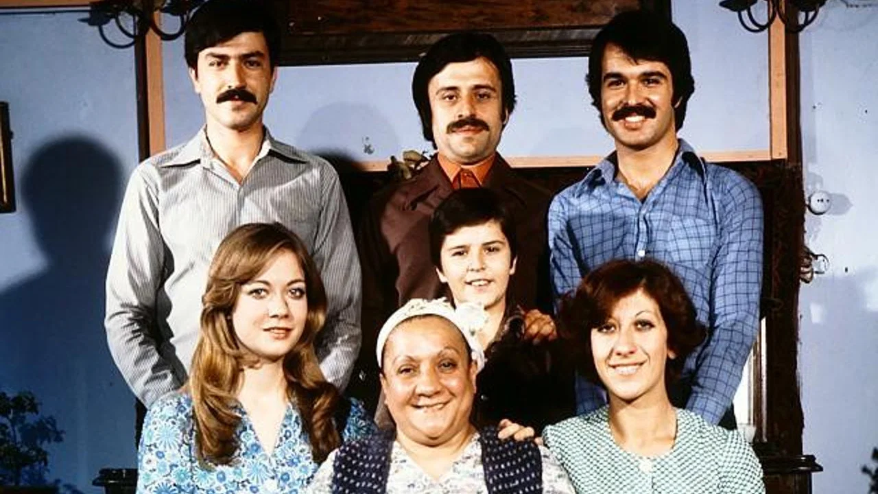 Aile Şerefi - 剧照
