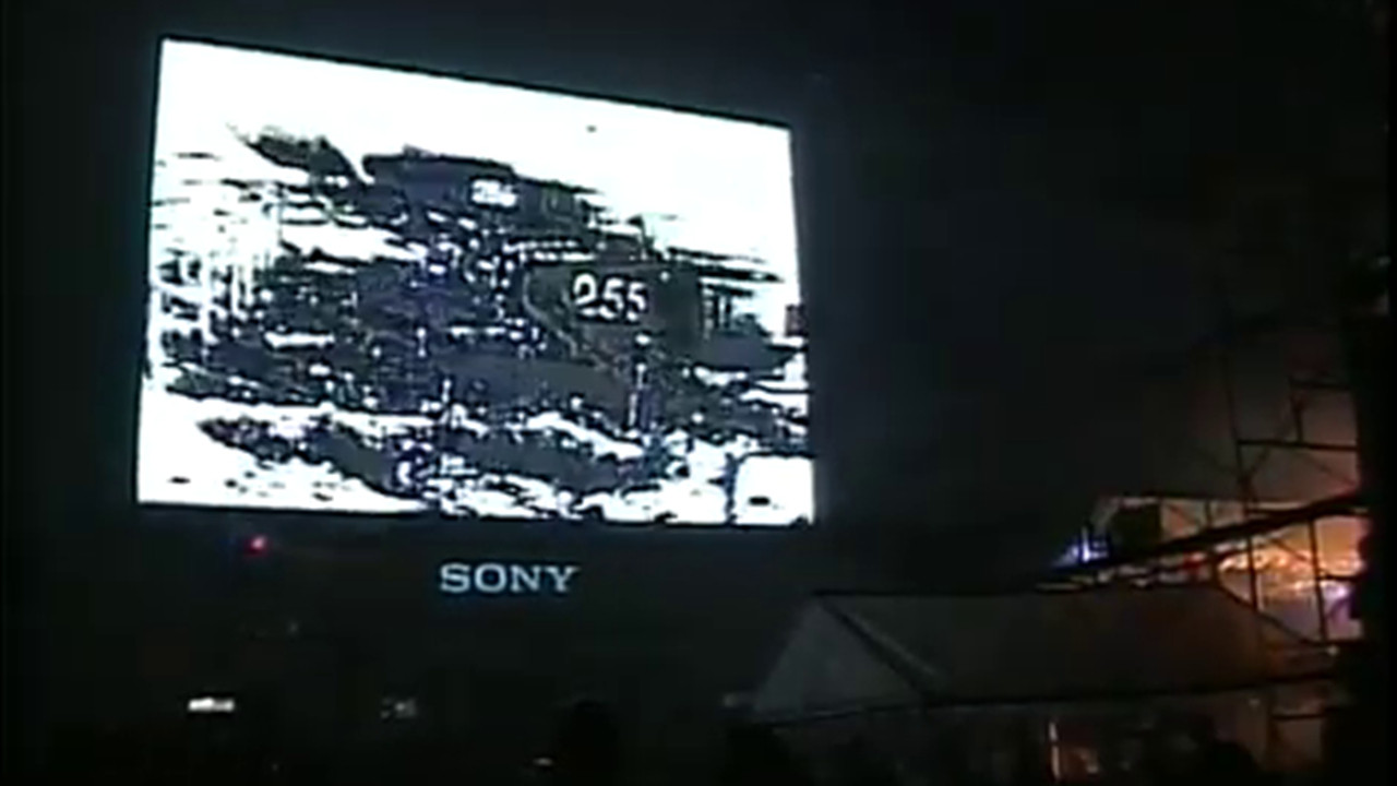 TV WAR - 剧照