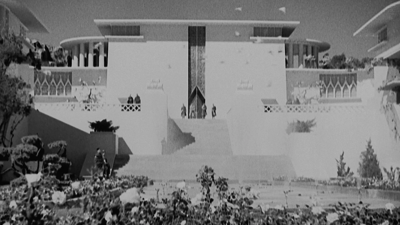 Shangri-La (Paradise Under Construction) - 剧照