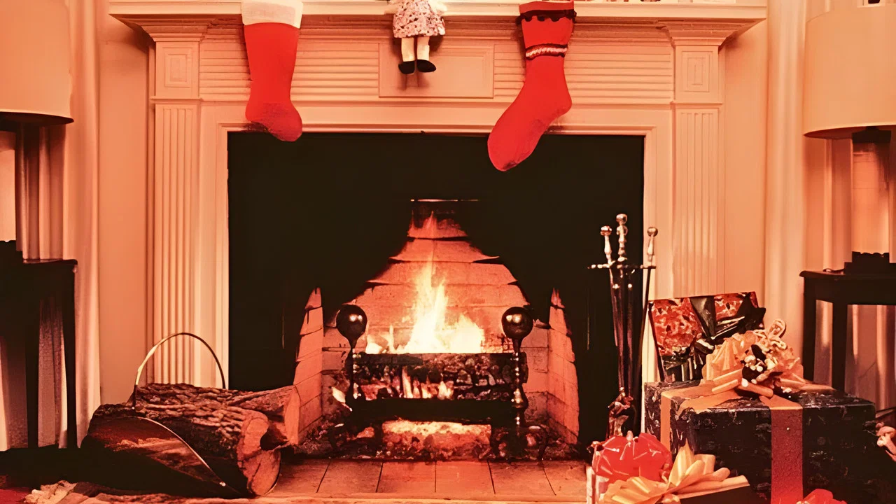 The Yule Log - 剧照
