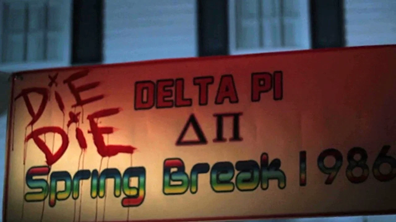 Die Die Delta Pi - 剧照