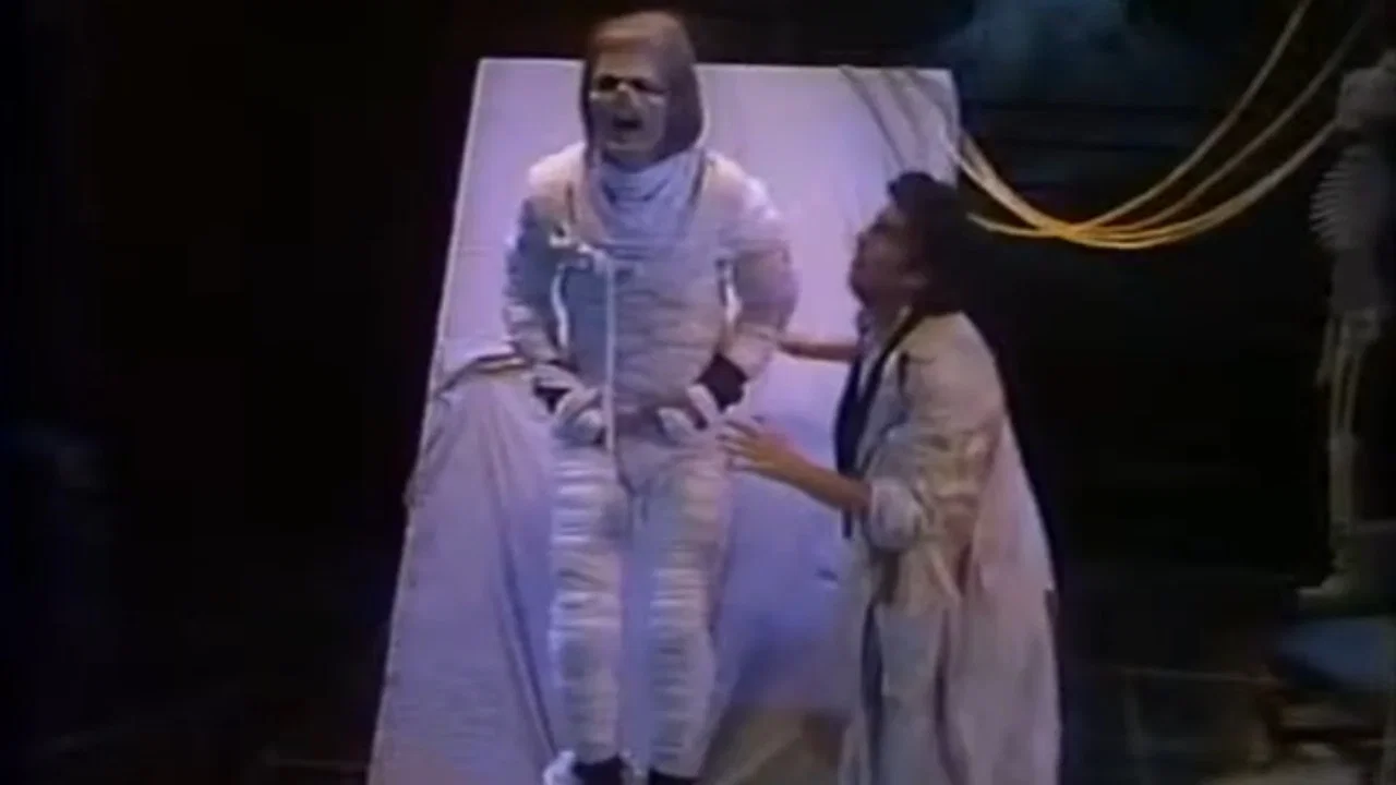 Frankenstein - 剧照