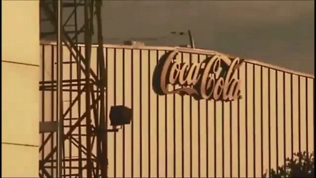 The Coca-Cola Case - 剧照