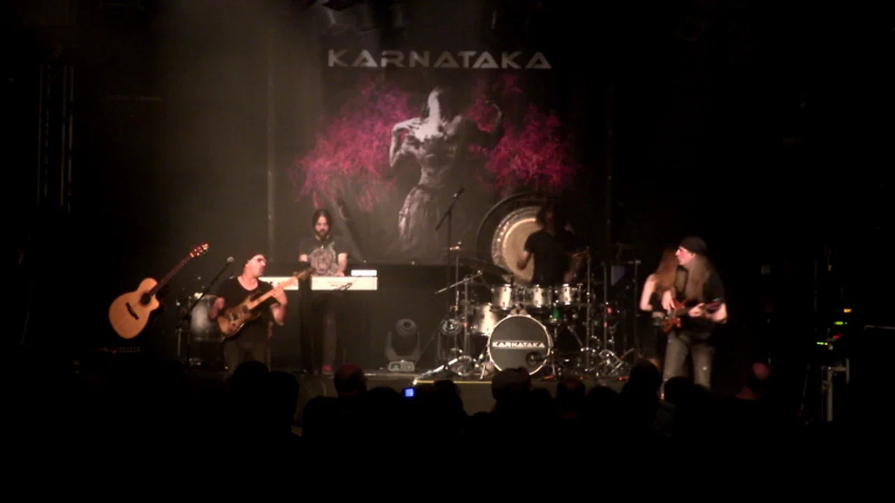 Karnataka: Secrets Of Angels Live In Concert - 剧照