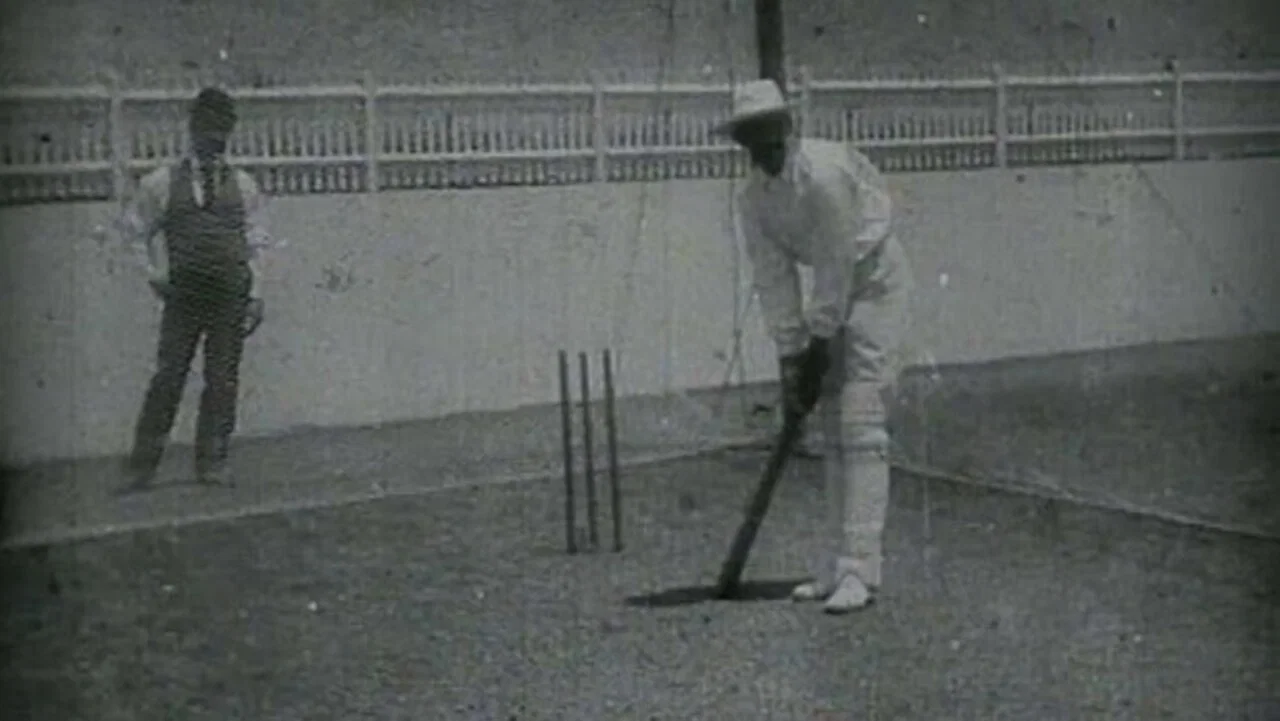 Prince Ranjitsinhji Practising Batting in the Nets - 剧照