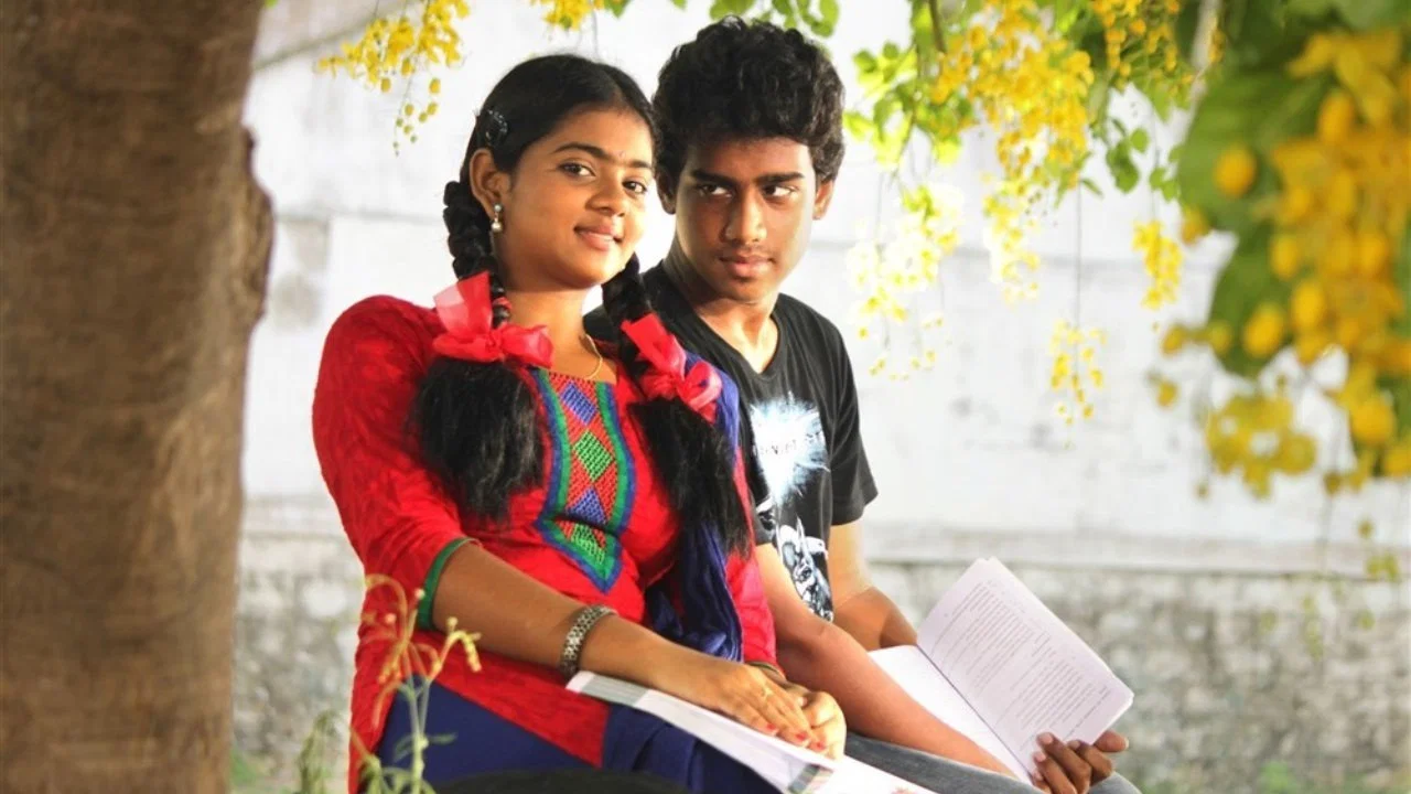 உறுதிகொள் - 剧照
