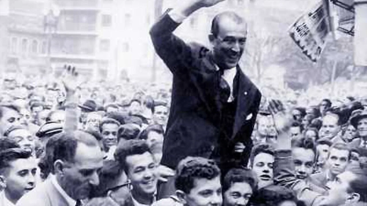 Os Anos JK: Uma Trajet&oacute;ria Pol&iacute;tica - 剧照