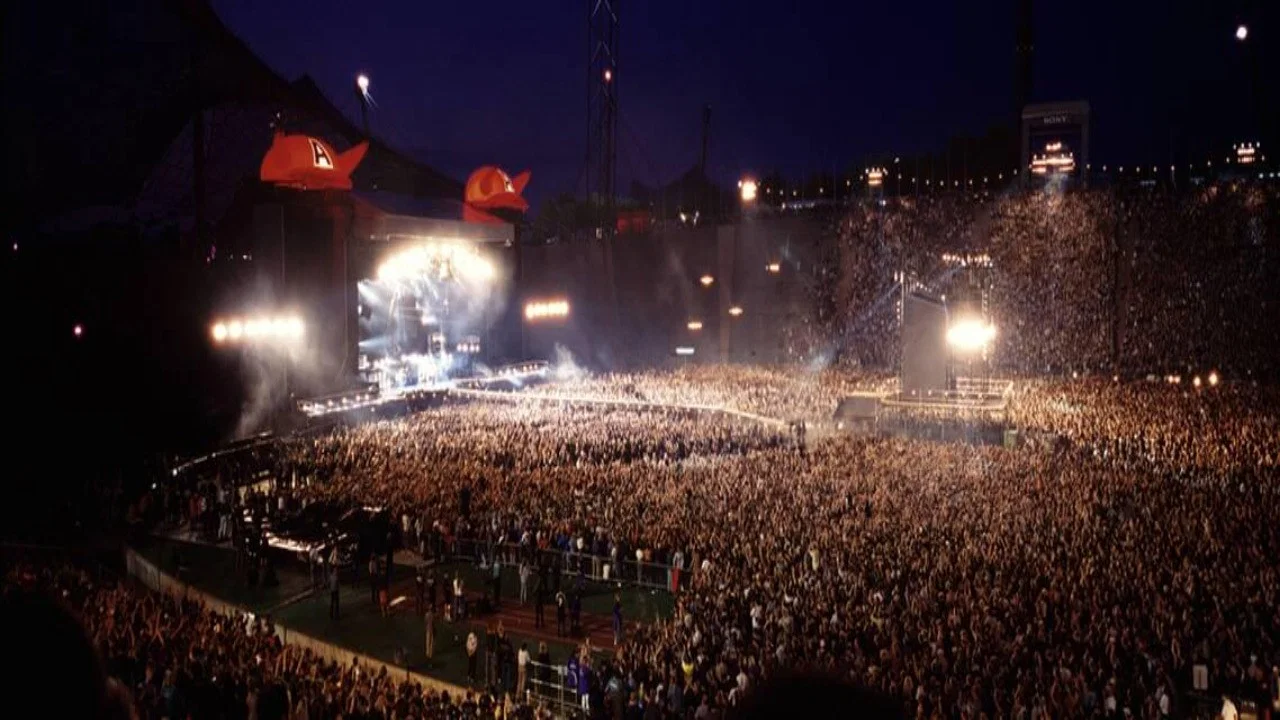 AC/DC - Stiff Upper Lip Live - 剧照