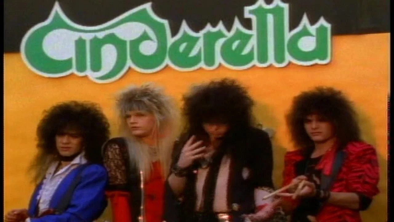 Cinderella: Rocked, Wired & Bluesed: The Greatest Video Hits - 剧照