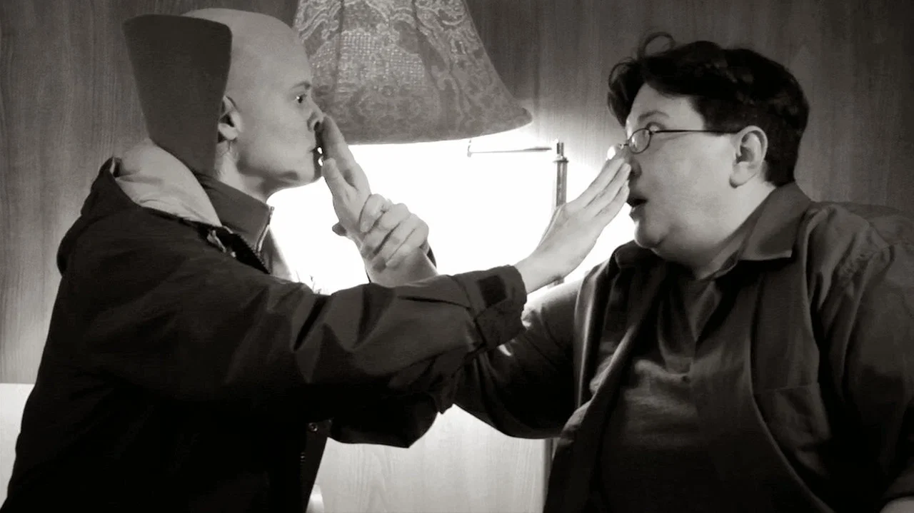 Codependent Lesbian Space Alien Seeks Same - 剧照