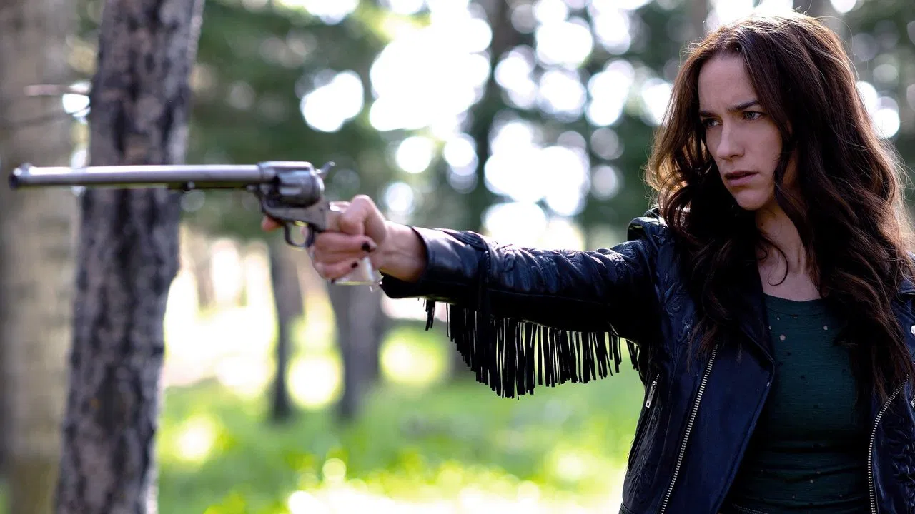 Wynonna Earp: Vengeance - 剧照