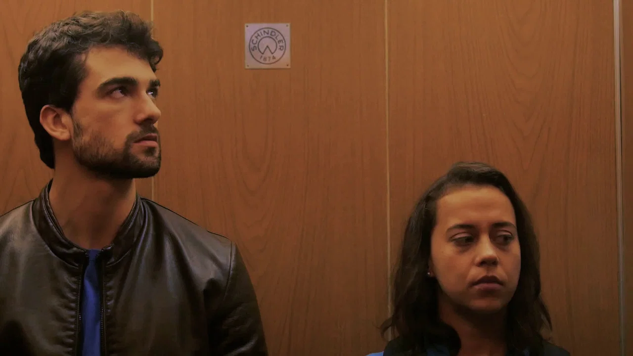 Toda Sombra Parece Viva - 剧照