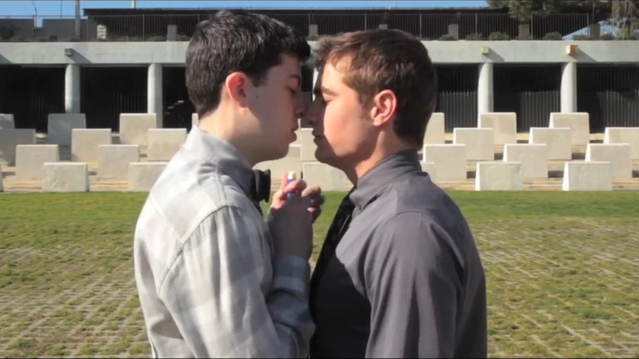 You're So Hot with Chris Mintz-Plasse and Dave Franco - 剧照