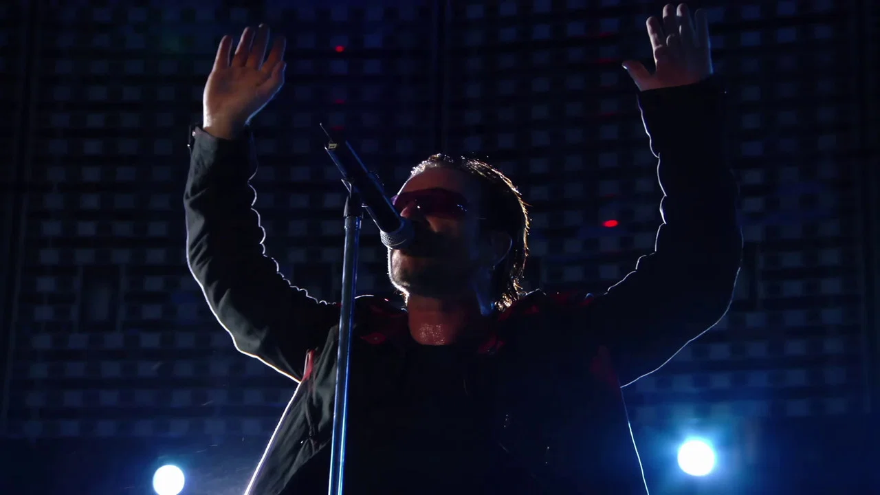 U2: Vertigo 05 - Live from Milan - 剧照