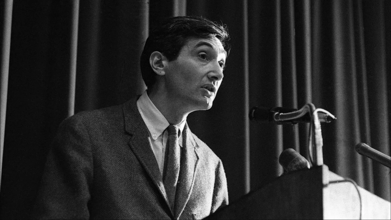 Howard Zinn: You Can't Be Neutral on a Moving Train - 剧照