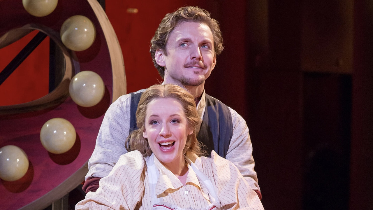 Rodgers and Hammerstein's Carousel: Live from Lincoln Center - 剧照