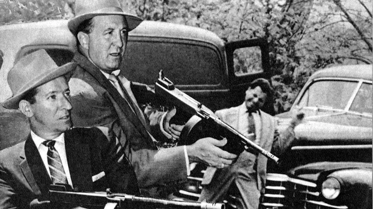 Guns Don't Argue - 剧照