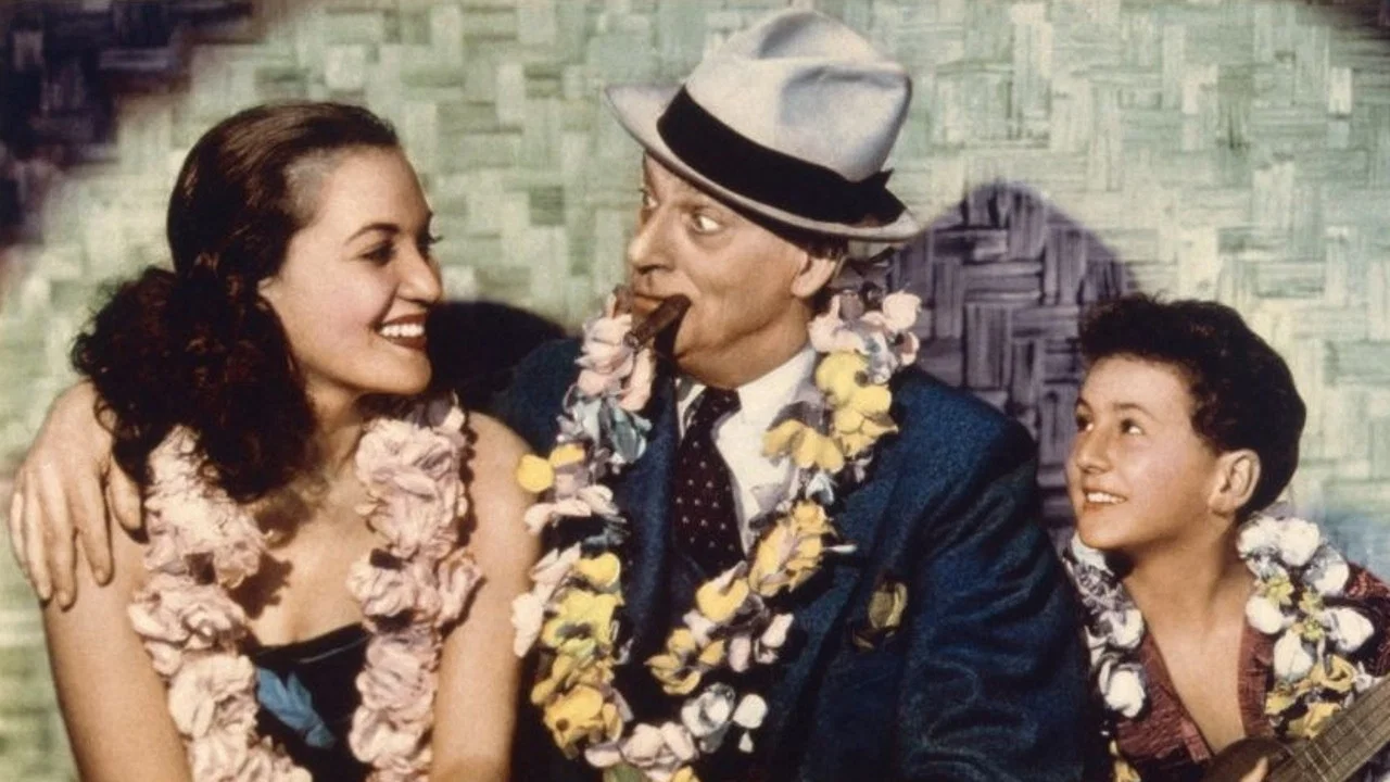 Hawaii Calls - 剧照