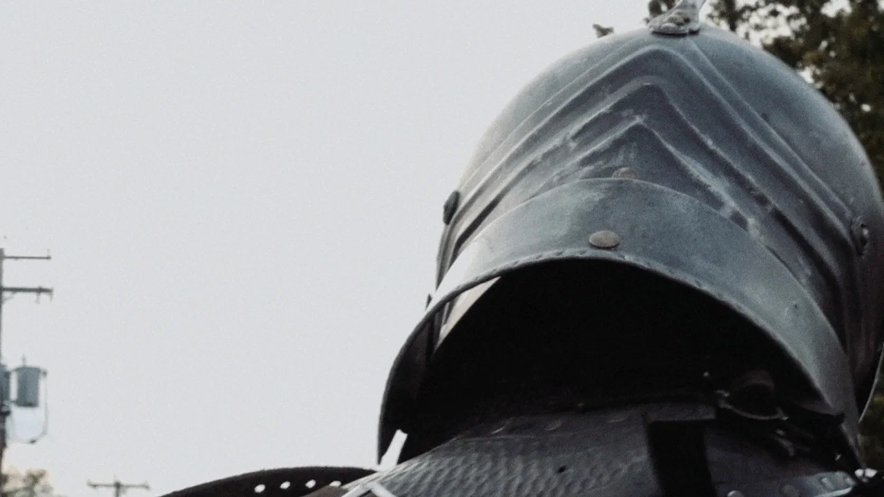 Armour - 剧照