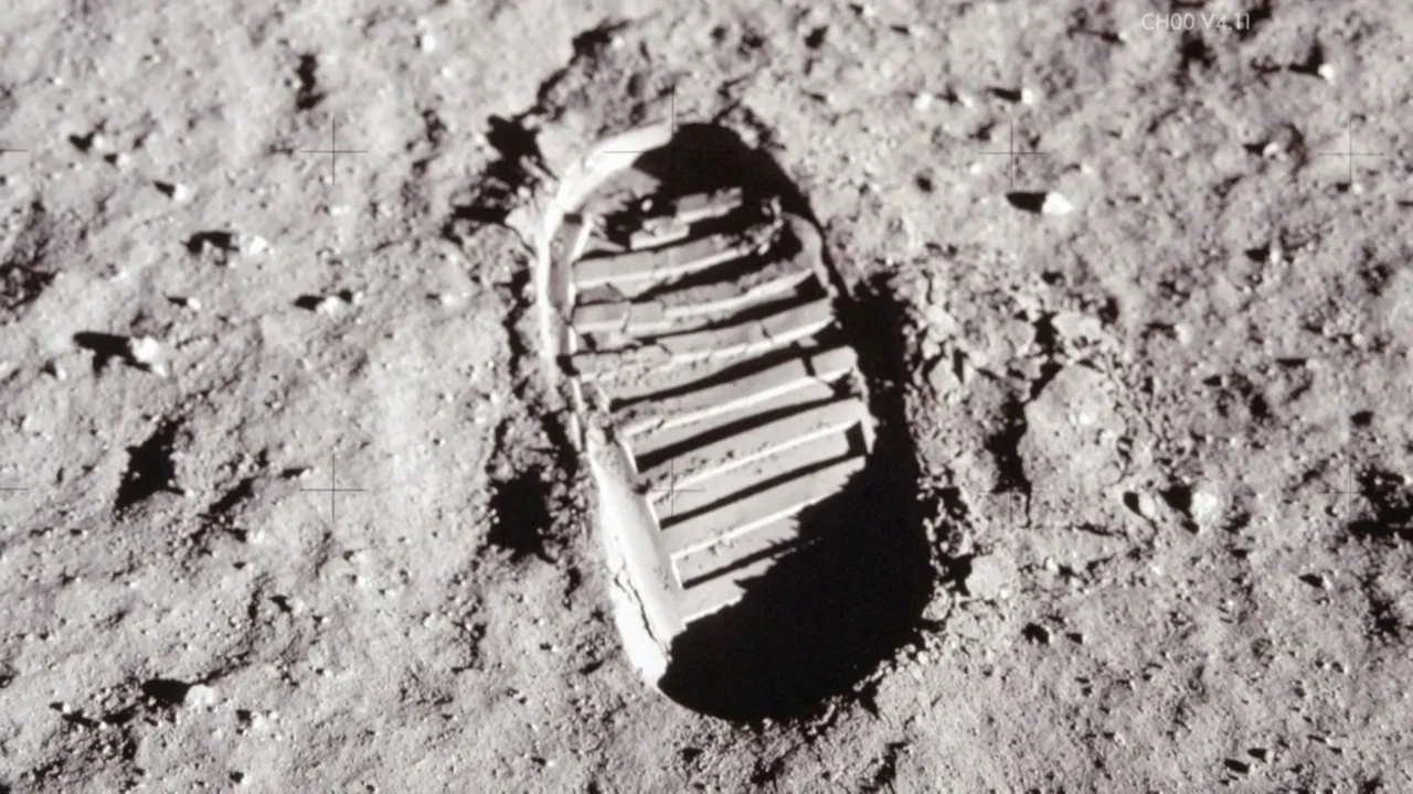 Moonscape - 剧照