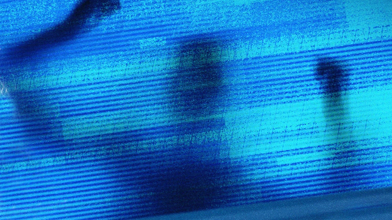Ghost Image - 剧照
