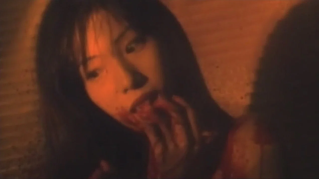 监禁逃亡：淫秽咒语 - 剧照