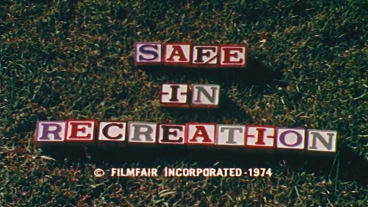 Safe In Recreation - 剧照