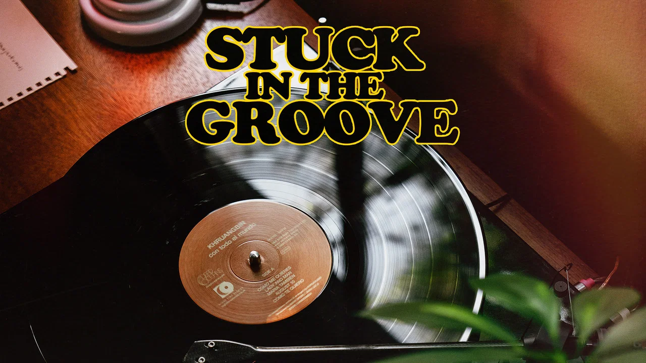 Stuck in the Groove - 剧照