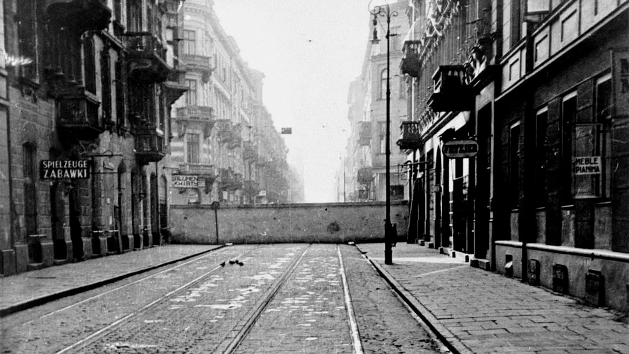 Warszawa: miasto podzielone - 剧照