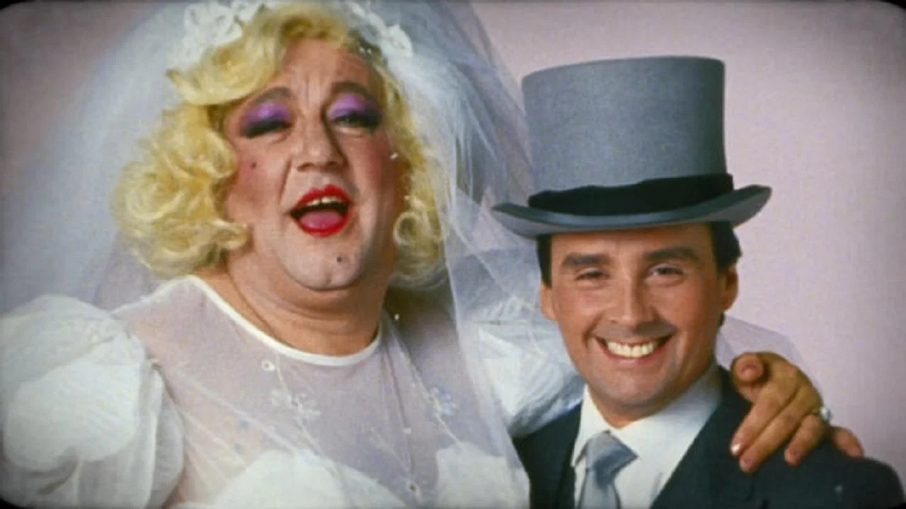 Coluche, Le Luron : Morts de rire - 剧照