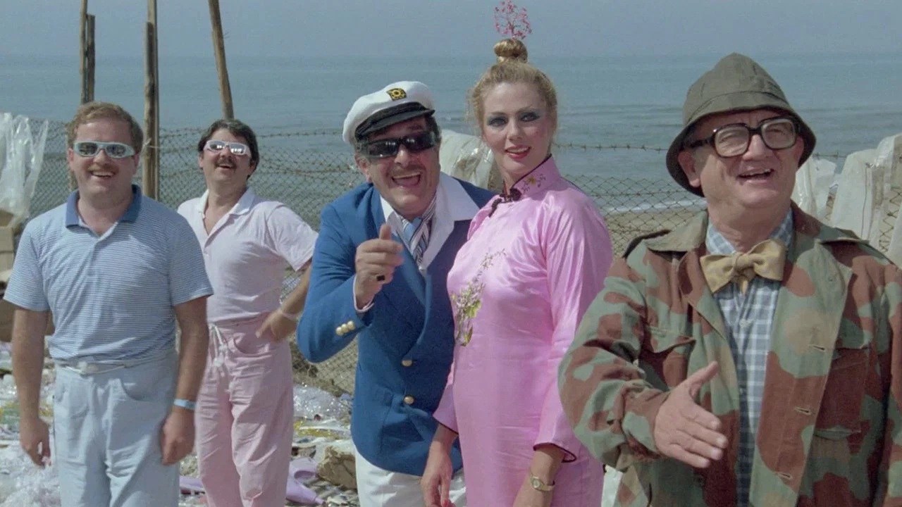 Fantozzi subisce ancora - 剧照
