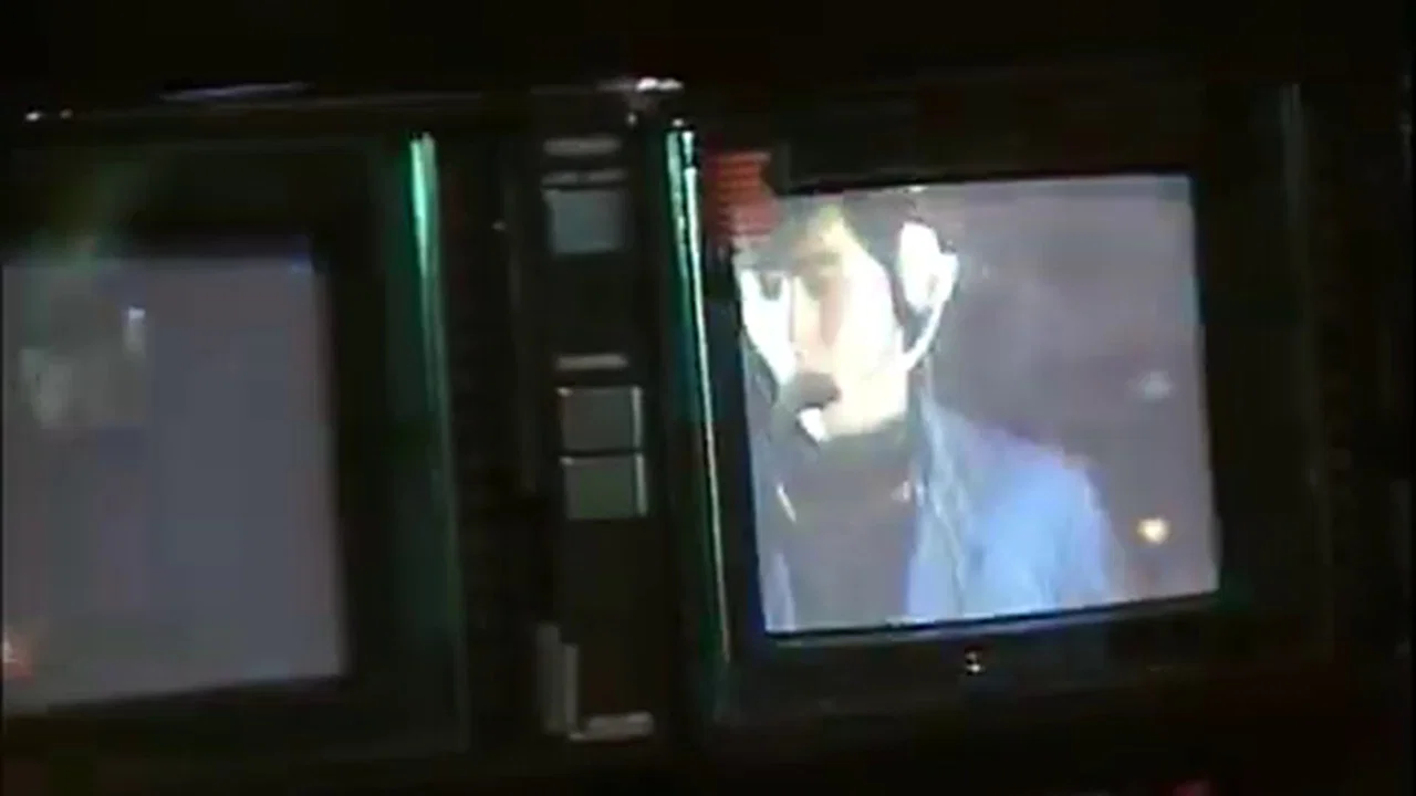 TV WAR - 剧照