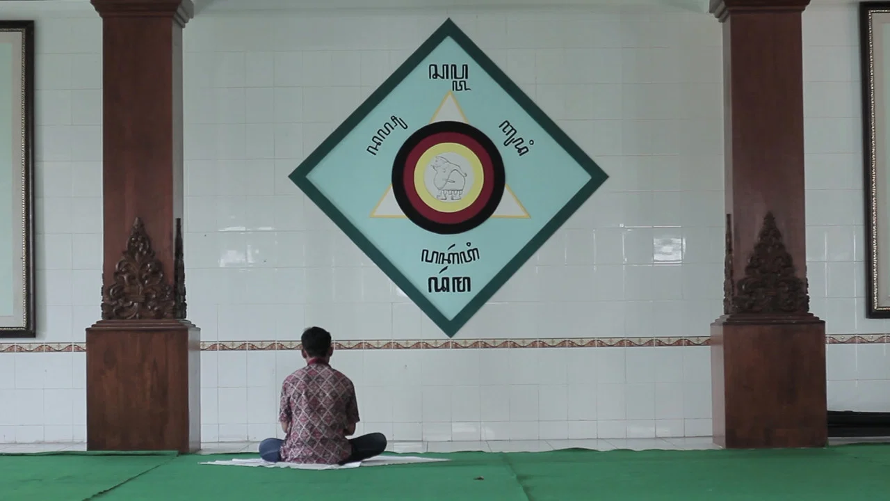 Sujud - 剧照