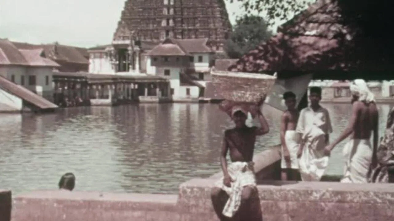 Street Scenes in India - 剧照