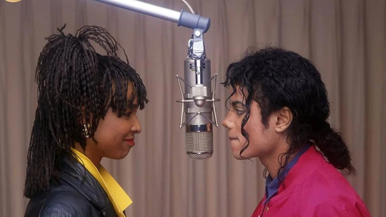 Mirroring Michael Jackson - 剧照